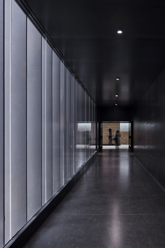 黑色展陈空间,Dark exhibition space