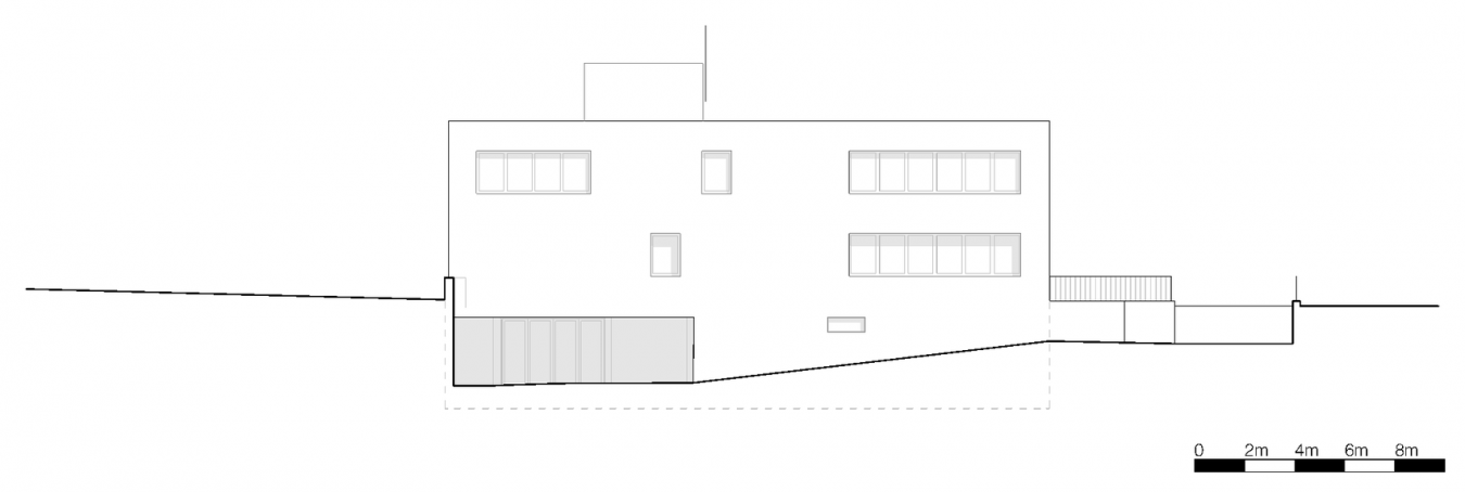 北立面图 / North elevation