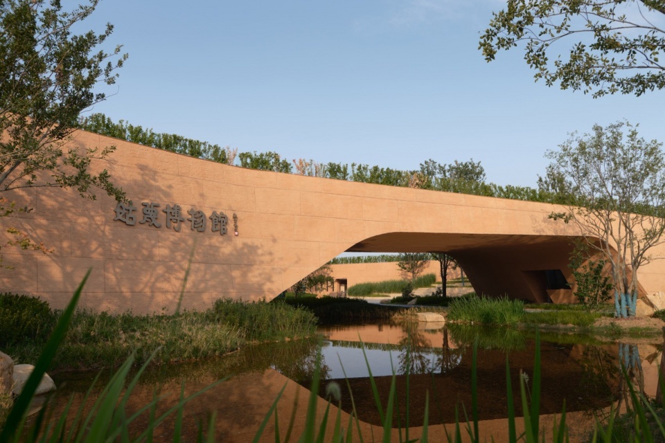 博物馆入口水景 / Waterscape at the museum entrance