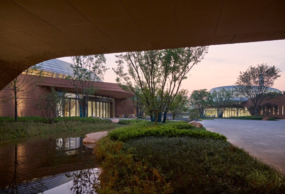博物馆主入口透视 / Perspective of the museum main entrance