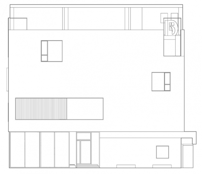南立面 / South Elevation