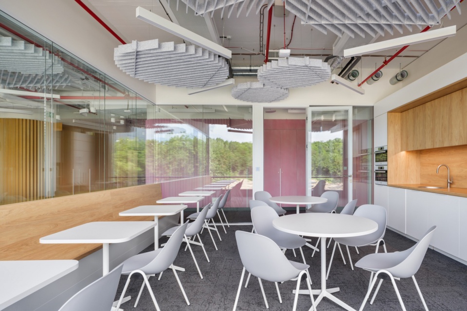 media house 12