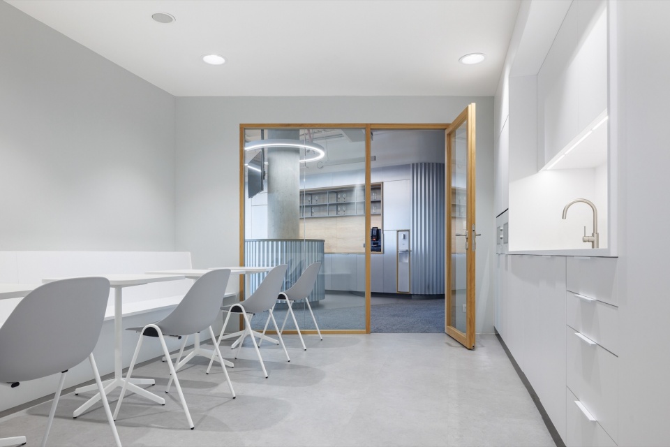 media house 13