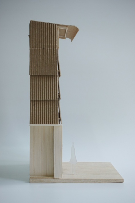 模型正立面 / Model front elevation