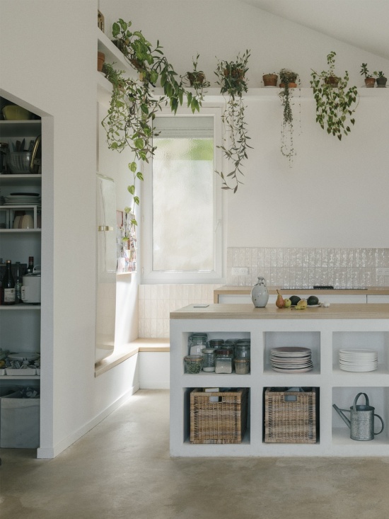 厨房与储藏空间 / Kitchen and pantry