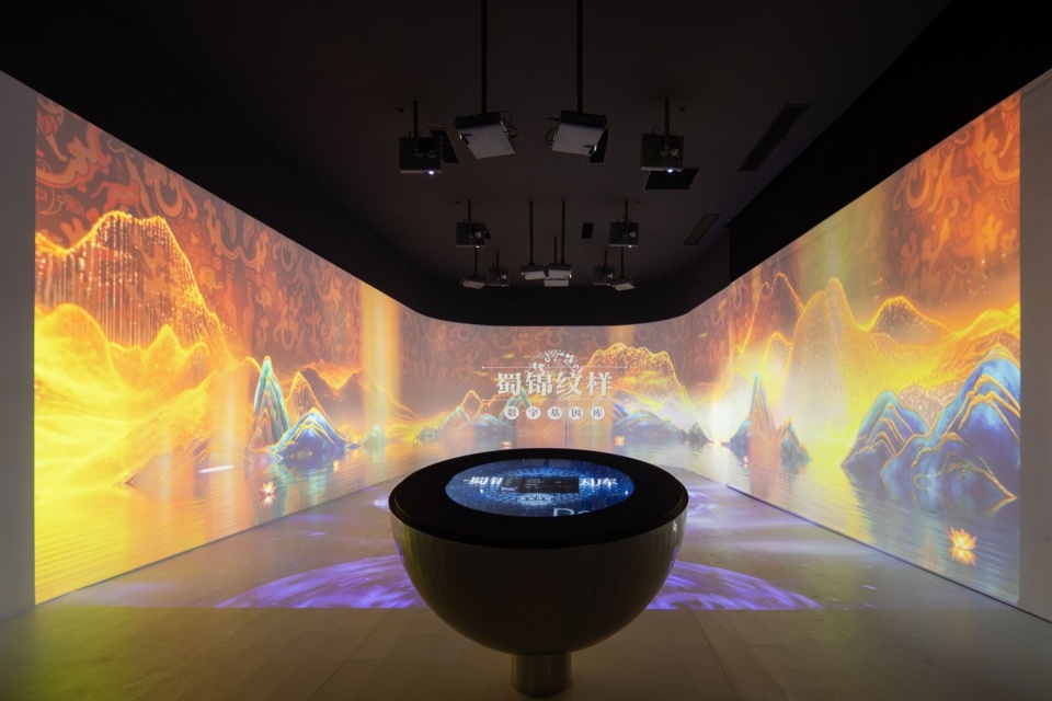 多媒体展厅视角 / Multimedia exhibition hall