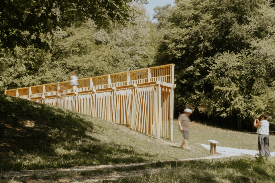 装置与访客 / Installation and visitors