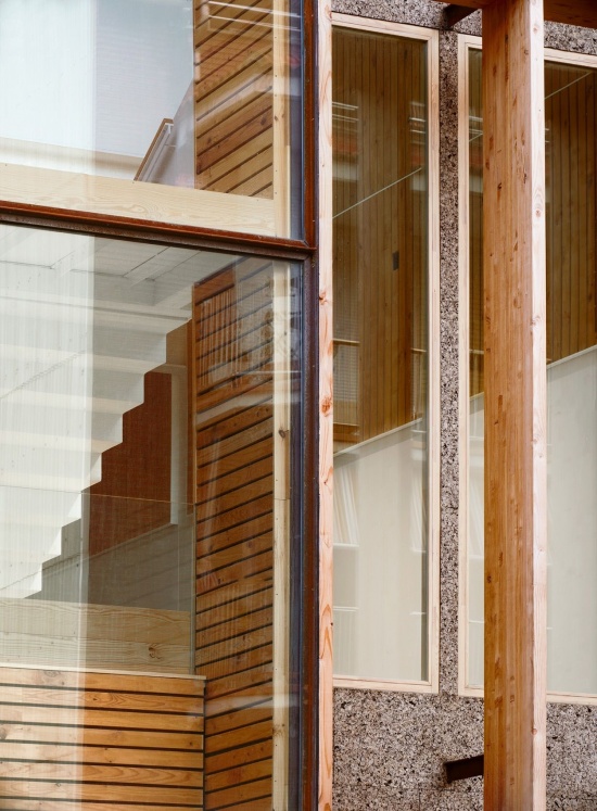 从室外看楼梯细部,Stair detail seen from outside