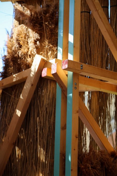 木构连接细部 / Timber joint detail
