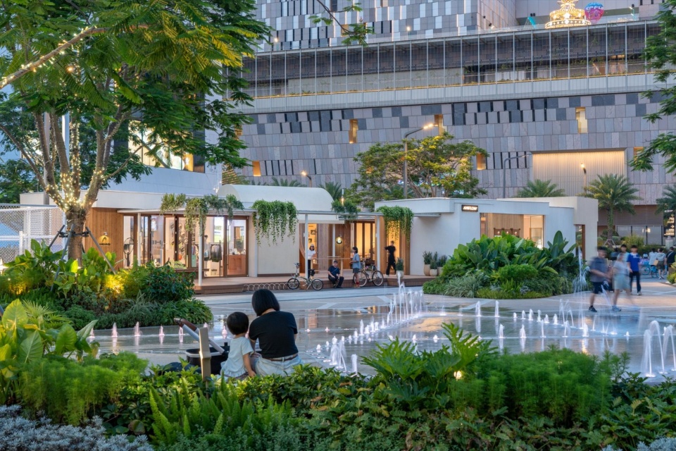 水景旁的街区,Precinct beside the water