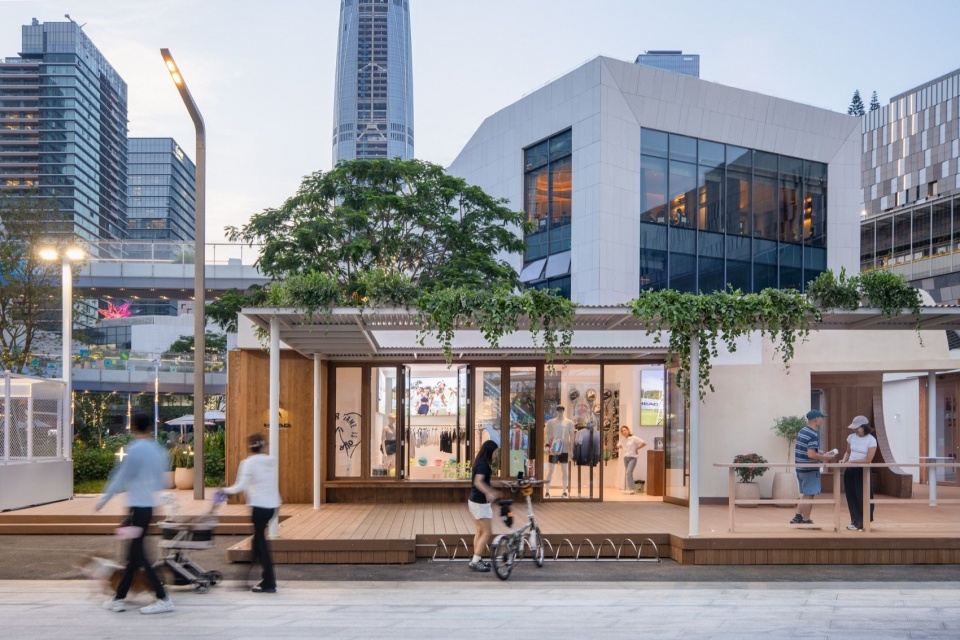 街道上的商业界面,Commercial frontage along the street