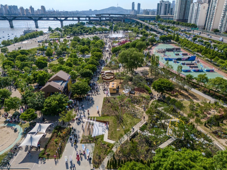 2026首尔国际花园节开幕场景 / Opening of the 2026 Seoul International Garden Show