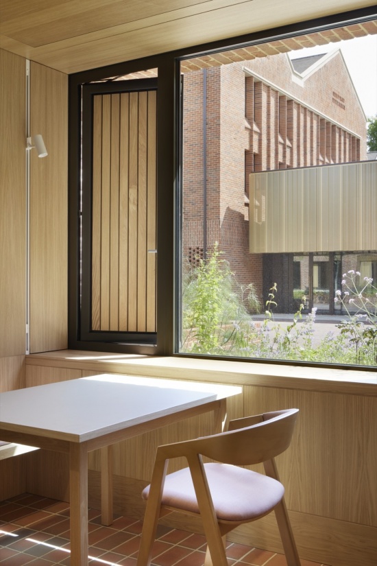 回廊中的学习角落, Study corners along the cloister