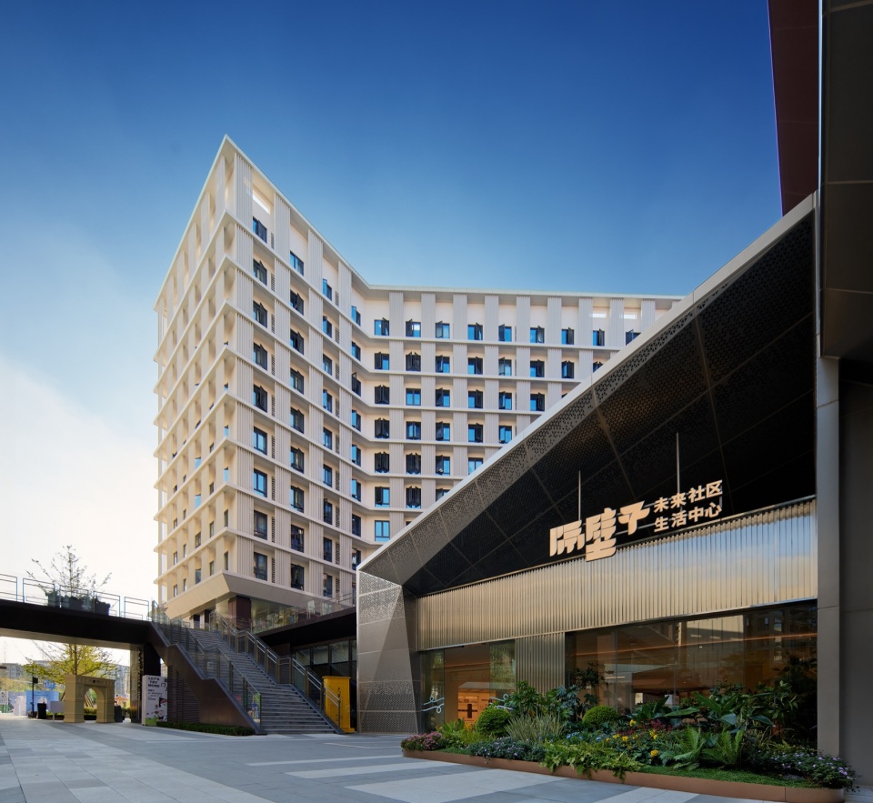 位于一层中庭的隔壁子未来社区生活中心 / Gebizi Future Community Life Center in the ground-floor atrium