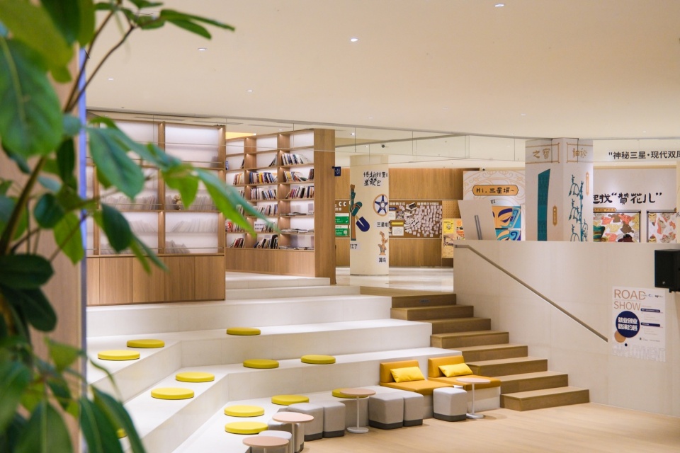 下沉社群活动空间 / Sunken community activity space