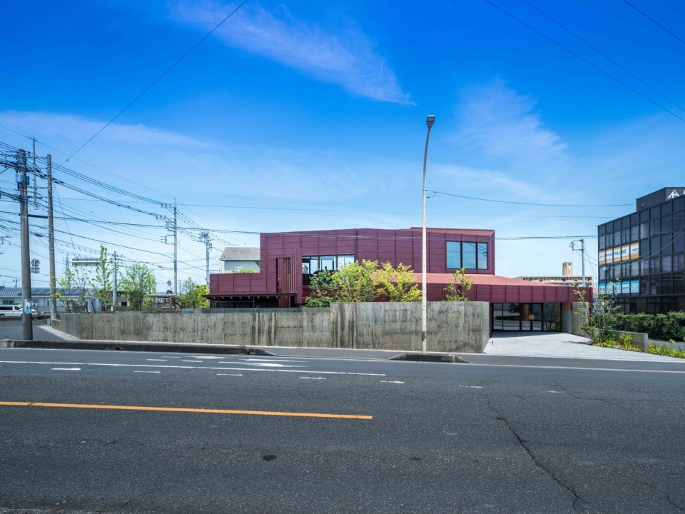 沿街立面 / Street elevation